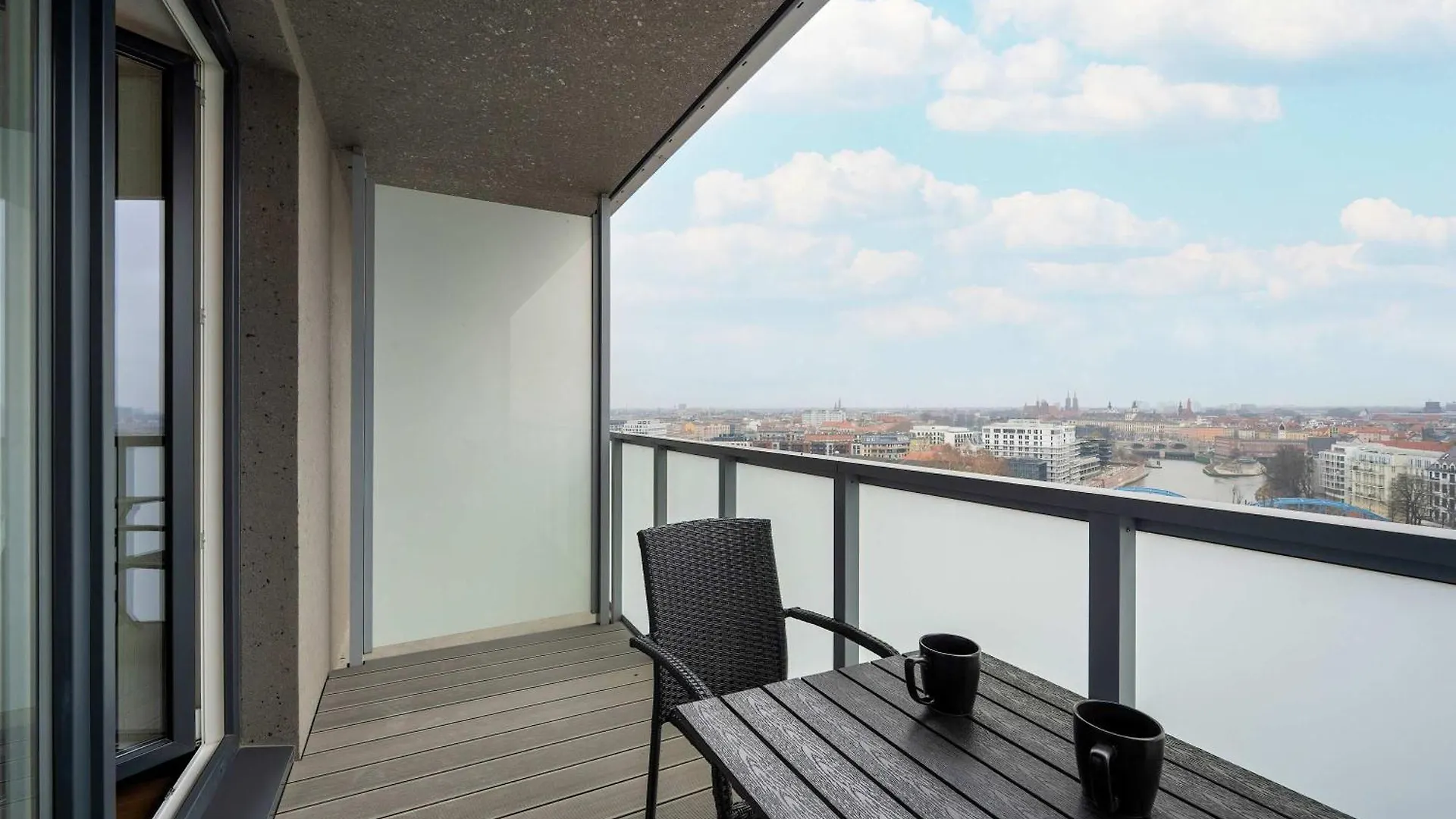 Elegant Studio Close To River With Air Conditioning By Renters Prestige Wroclaw 0*,
