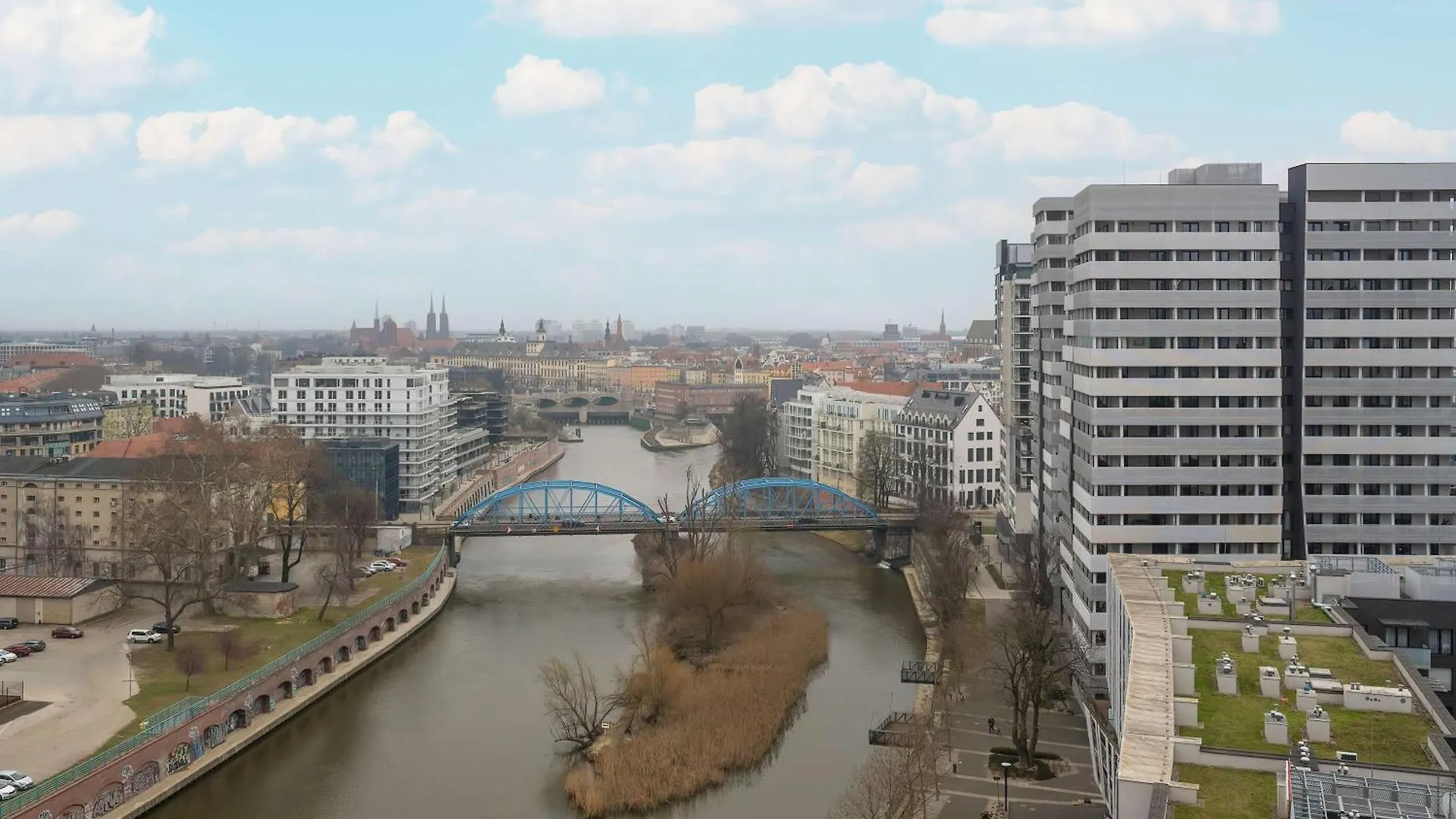 Elegant Studio Close To River With Air Conditioning By Renters Prestige Wroclaw